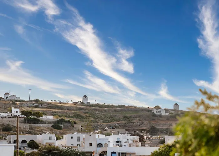 Commercio Suites Santorini
