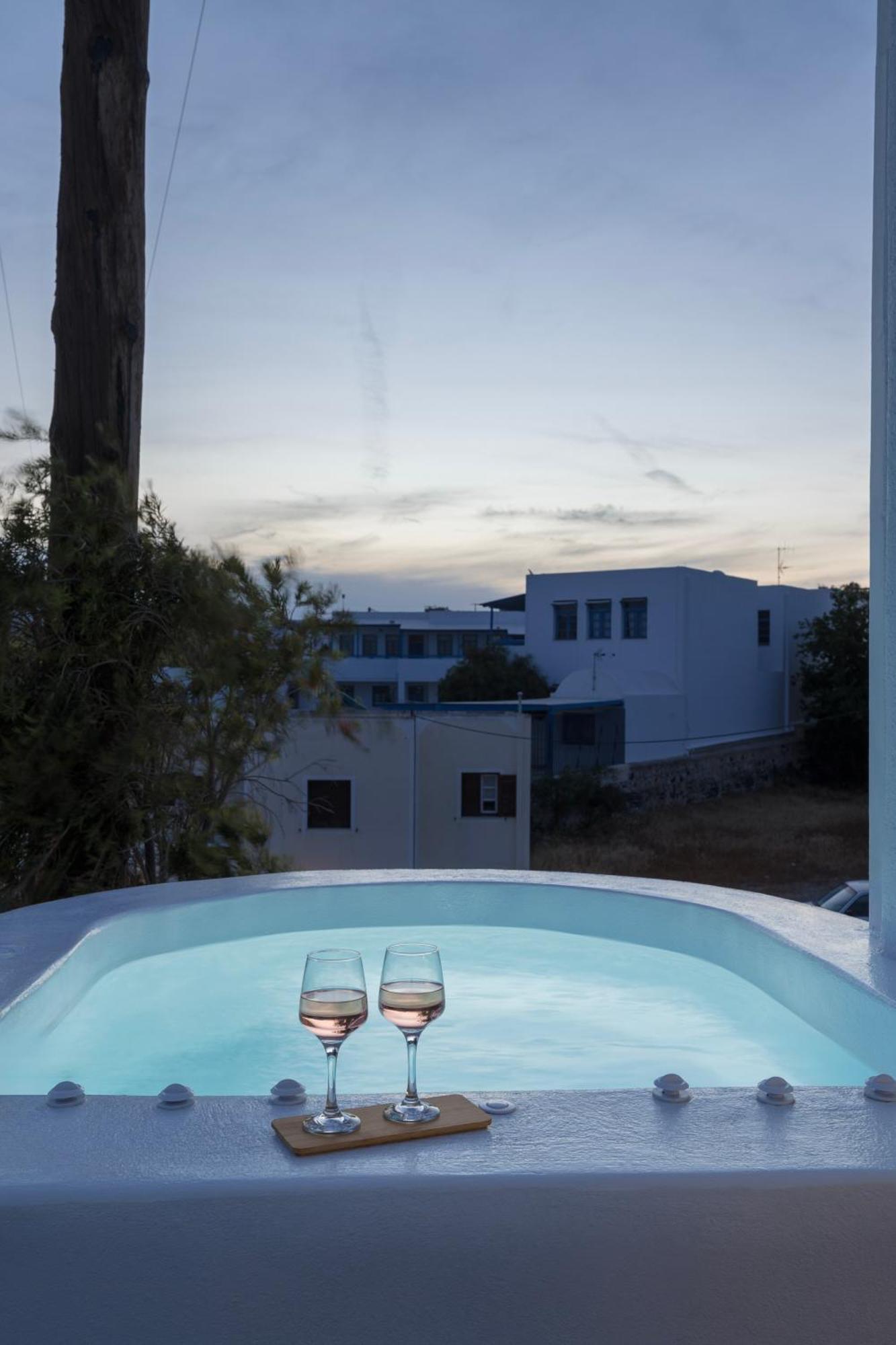 Commercio Santorini Apartment *