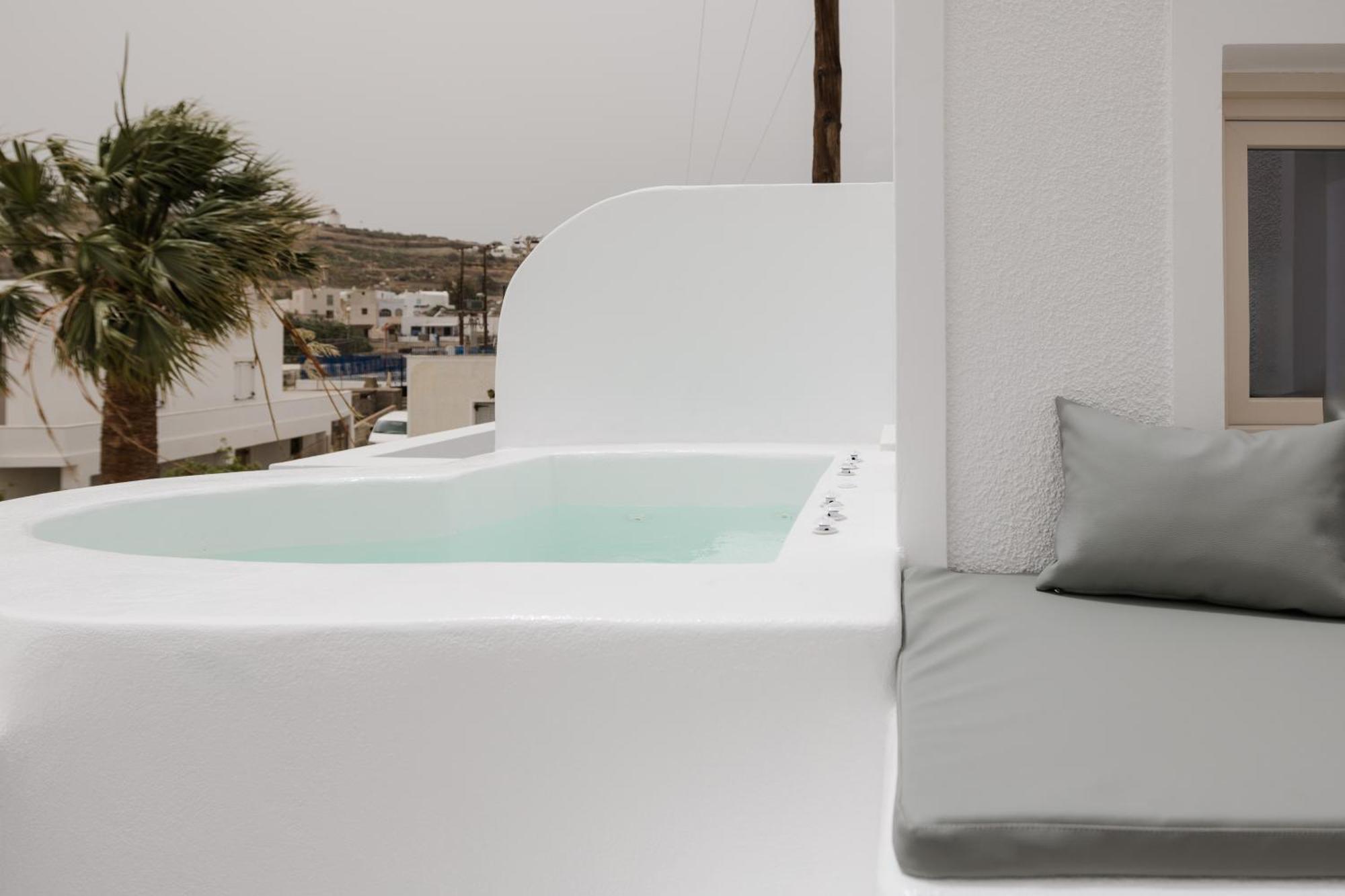 Daire Commercio Santorini Emporio (Santorini)
